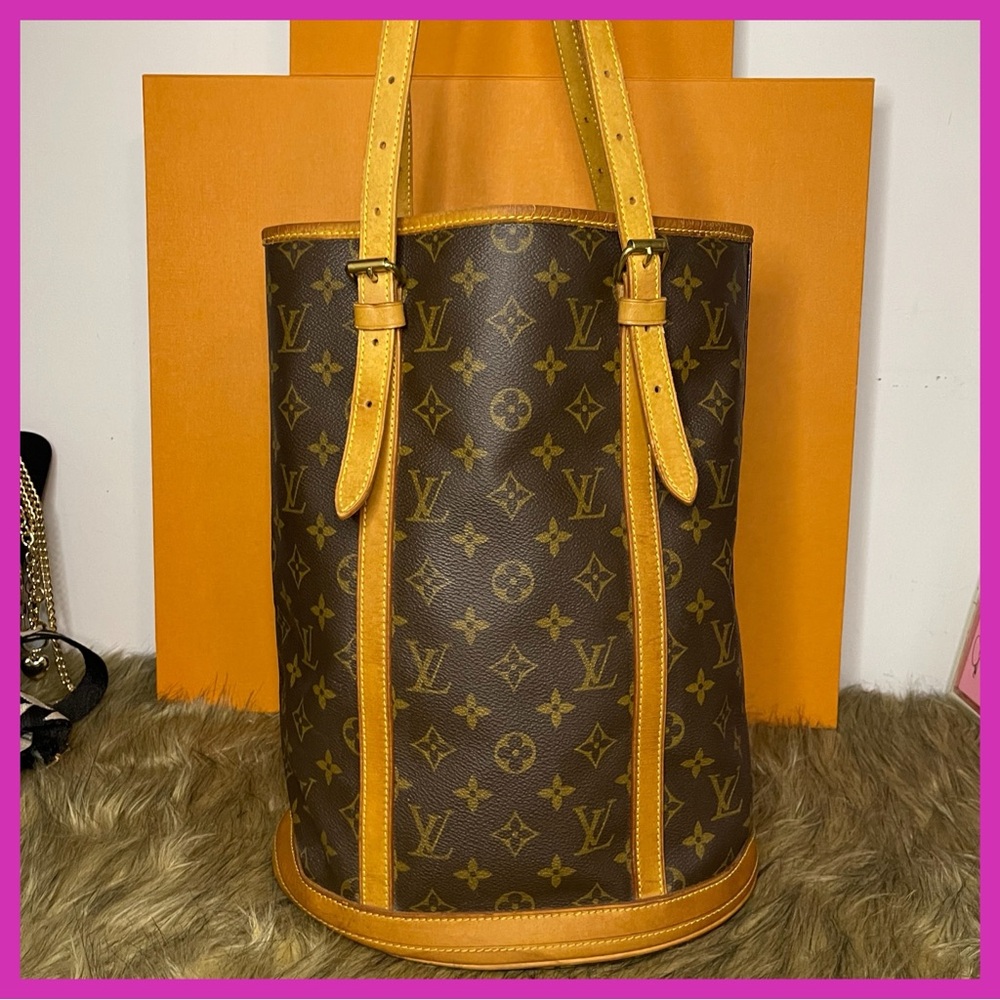 Louis Vuitton Monogram Bucket GM